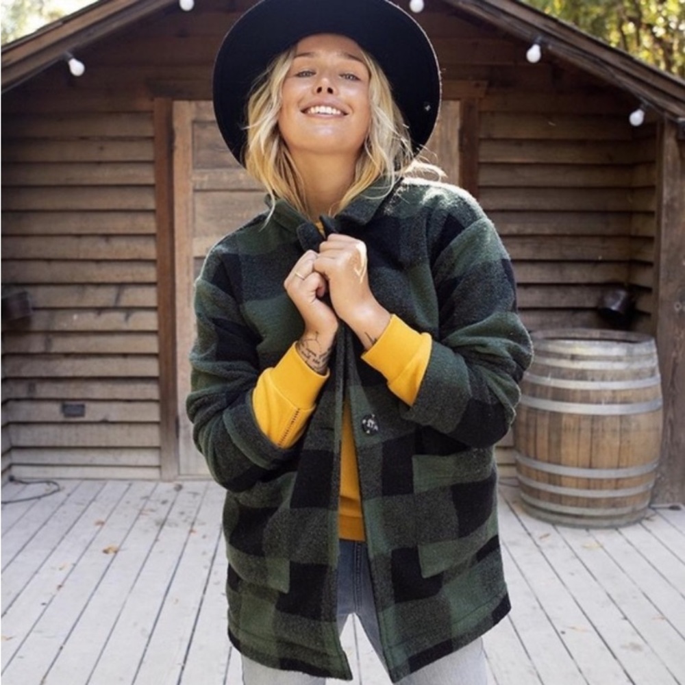 Carve Fairview Fleece Topper new w tags 🏷